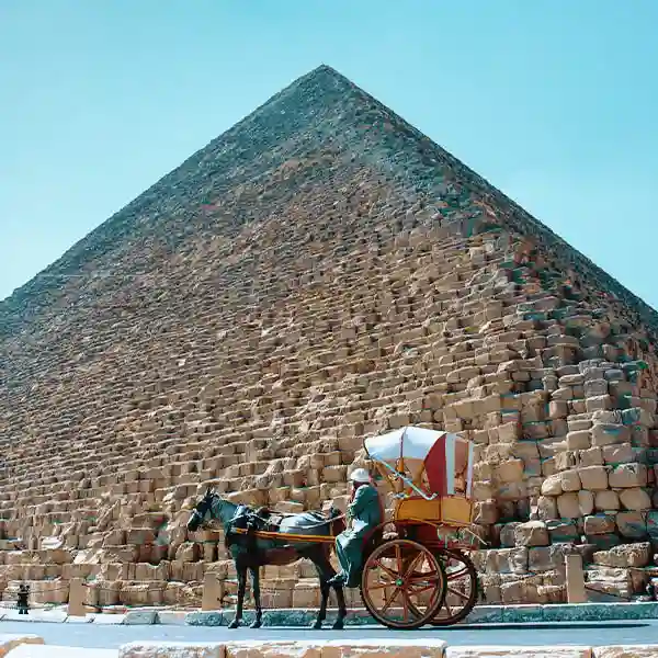 Cairo-and-Luxor-2-days-tour-from-Hurghada-By-Flight