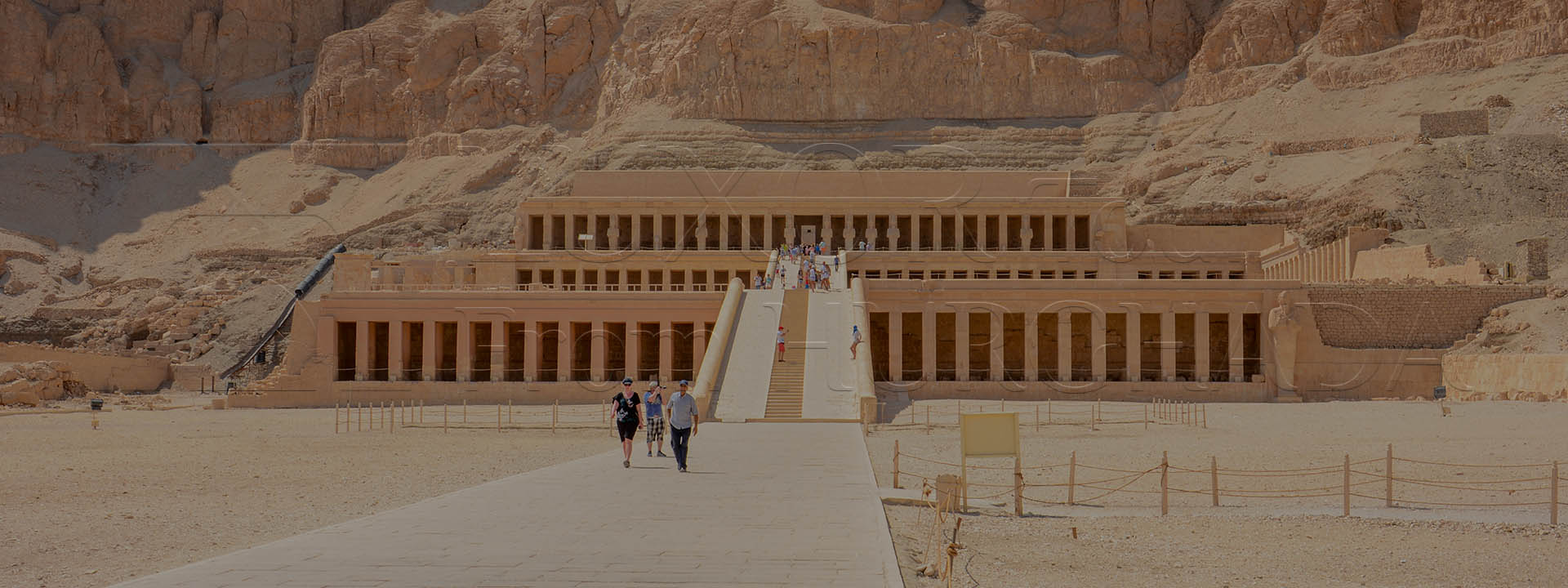 Over Day Trip to Luxor from Hurghada By private Car