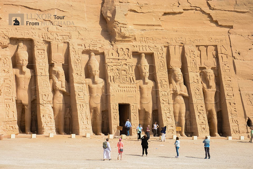 Trip-to-Abu-simbel-and-Aswan-from-Hurgada-2-days-Private