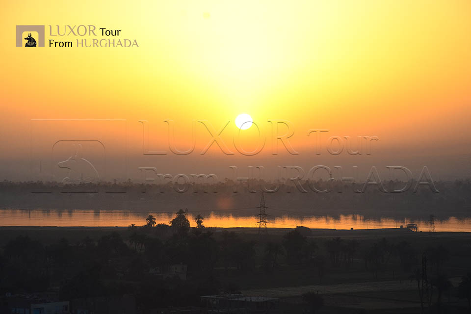 2-nights-Aswan-and-luxor-Nile-cruise-with-tourshot-air-balloon-from-marsa-alam