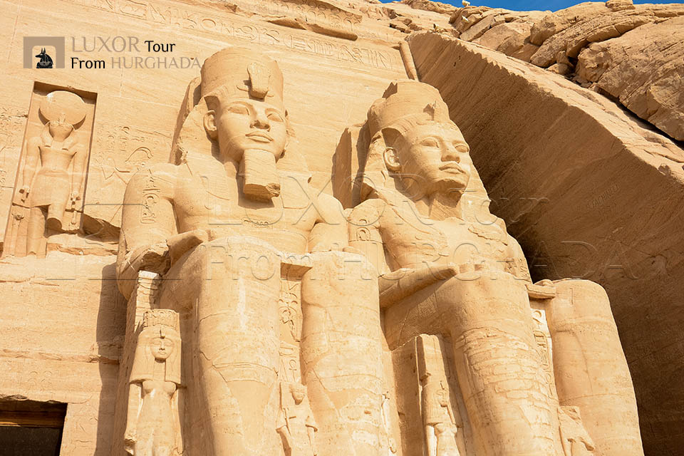 amazing-2-nights-toursluxorAswanabu-simbel-and-hot-air-balloon-from-hurghada