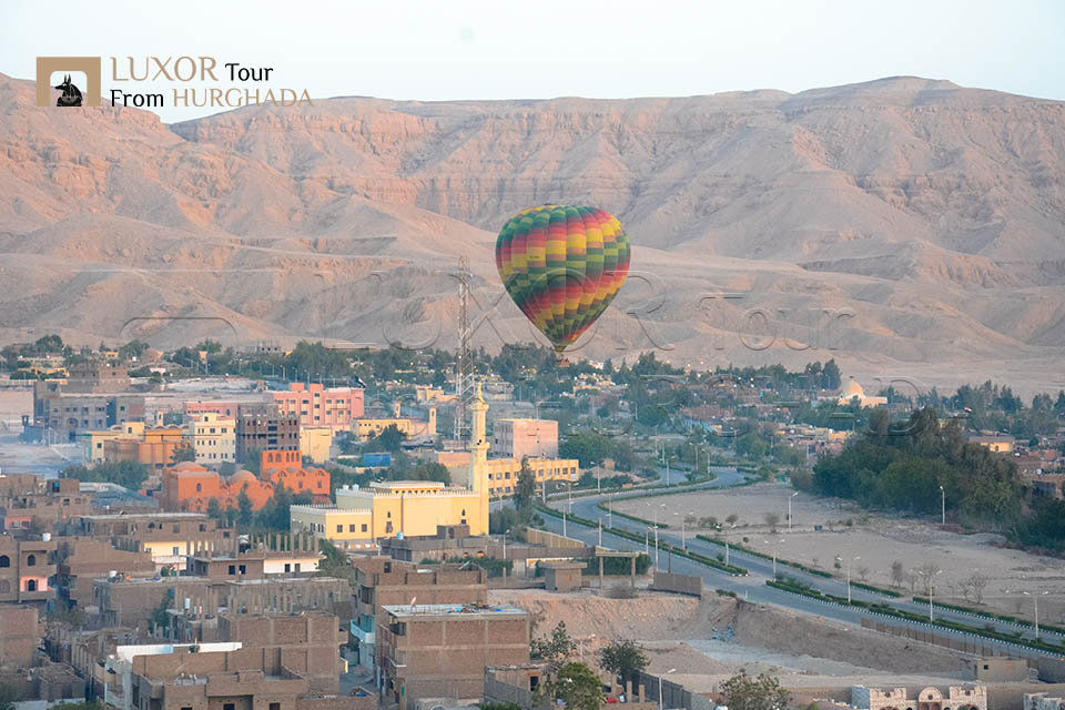 Amazing 2 nights tours: Luxor and Aswan with hot air balloon from Hurghada