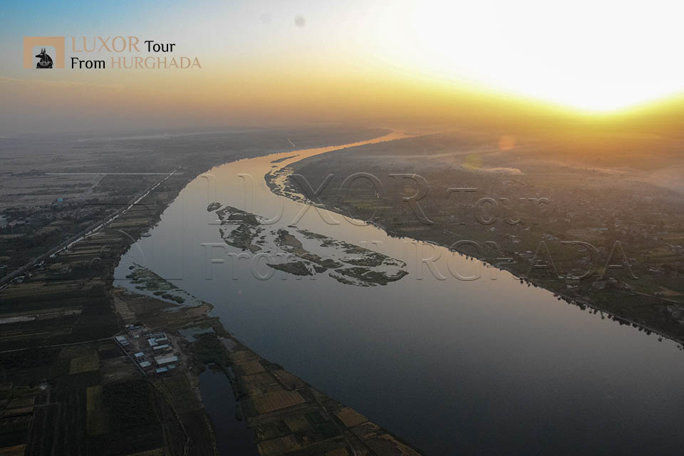 Amazing 2 nights tours: Luxor and Aswan with hot air balloon from Hurghada