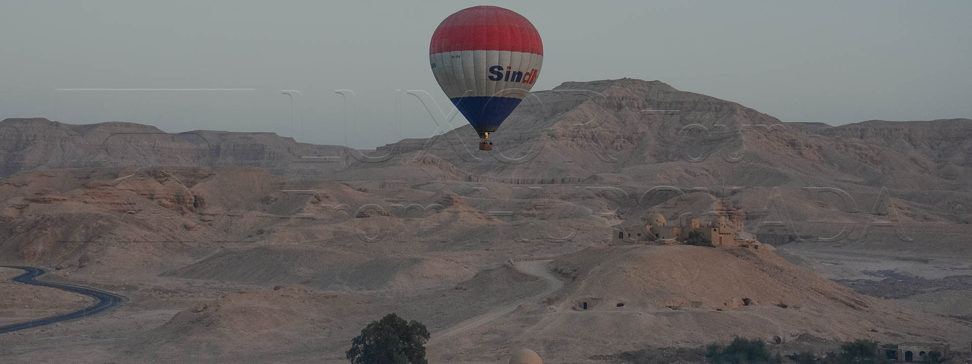 Amazing 2 nights tours: Luxor and Aswan with hot air balloon from Hurghada