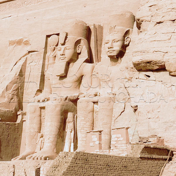 Amazing 2 nights tours: Luxor and Aswan with hot air balloon from Hurghada