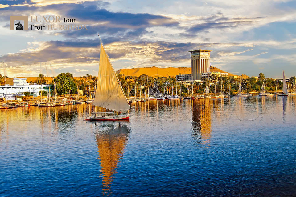 4-Days-Nile-Cruise-Luxor-To-Aswan-Abu-simbelBalloon-From-Hurghada
