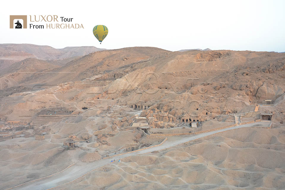 2-Day-Trips-Tour-to-Luxor-From-Hurghada-including-Air-hot-Balloon