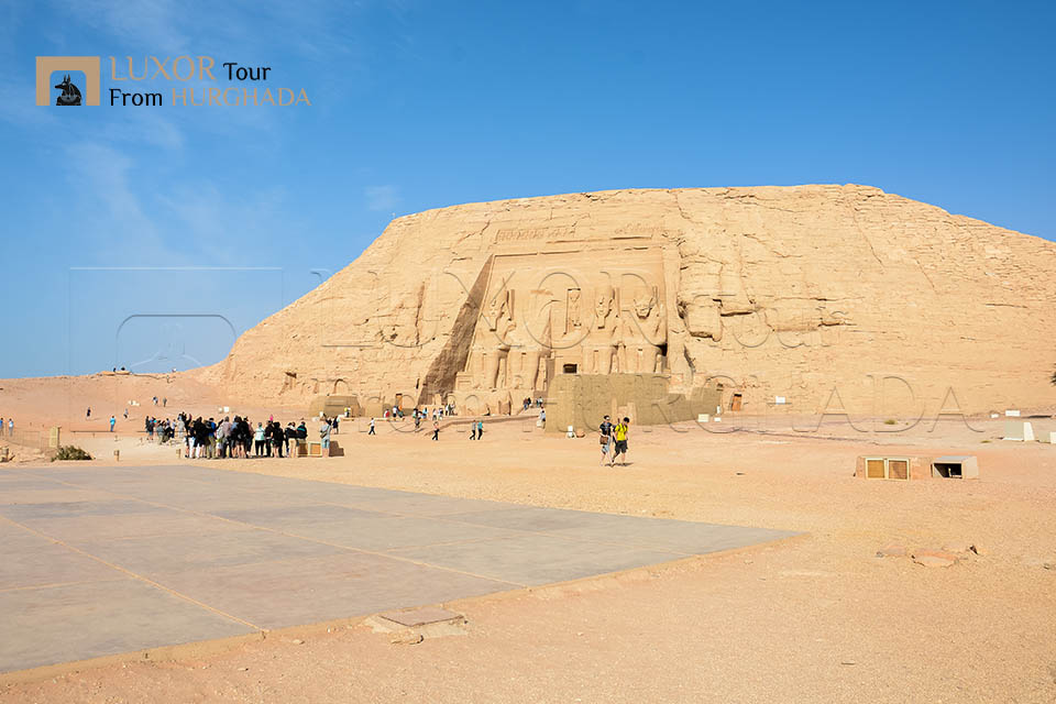 Overnight Tour from Luxor to Abu Simbel