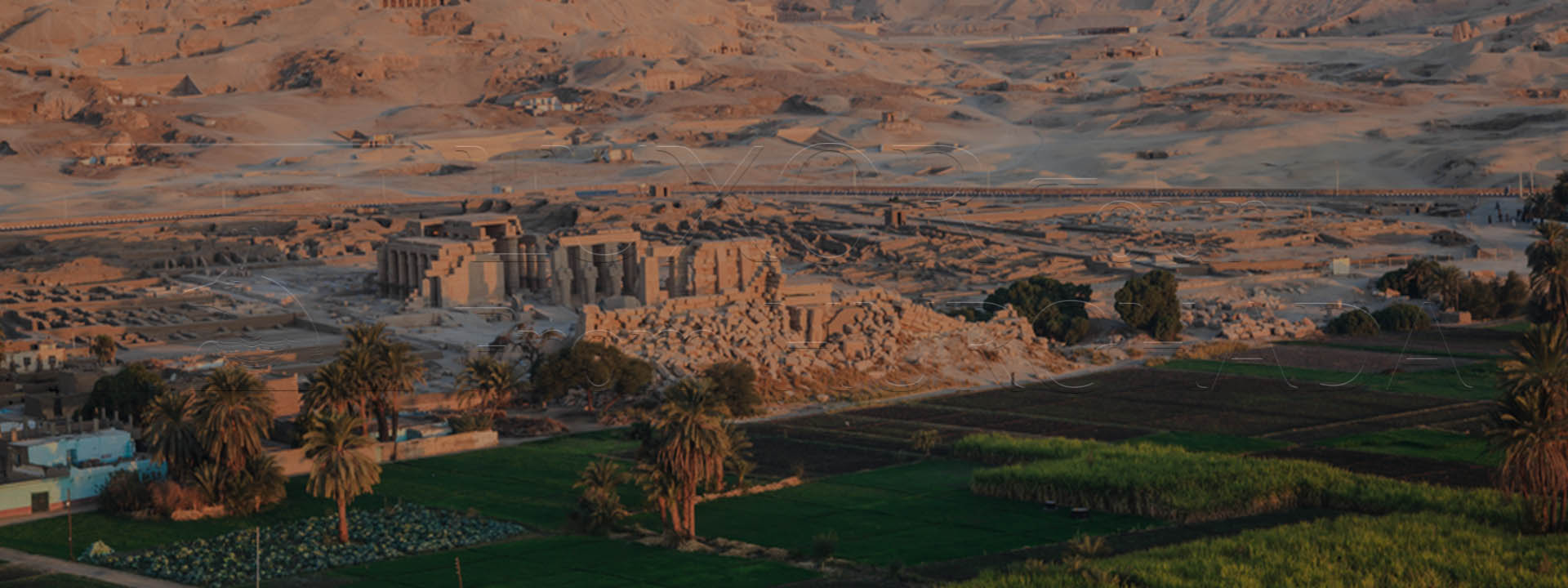 valley of the kings from El Gouna by bus
